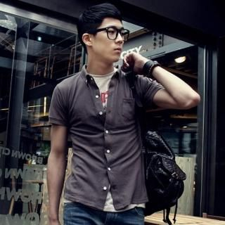 Button-Down Short-Sleeve Shirt Button-Down Short-Sleeve Shirt