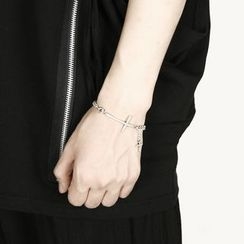 Rememberclick - Cross Chain Bracelet Rememberclick - Cross Chain Bracelet