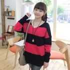 CLICK - V-Neck Stripe Sweater
