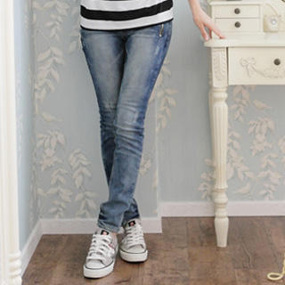 Zip-Pocket Washed Skinny Jeans Zip-Pocket Washed Skinny Jeans