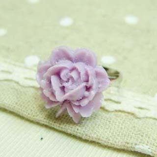 Vintage Purple Flower Ring