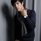 MR.PARK - Knit Top with Striped Scarf 
