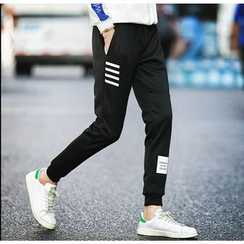 Izme - Sweatpants Izme - Sweatpants