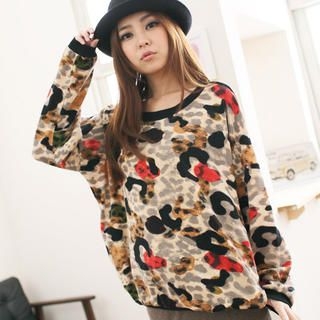 Contrast-Trim Leopard-Print Top Contrast-Trim Leopard-Print Top