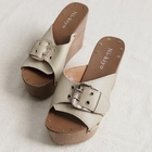 Ni-kiyo - Buckled Platform Mules