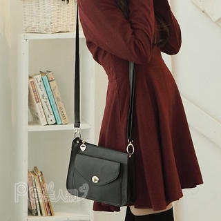 Twist-Lock Crossbody Bag