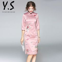 Y:Q - 繡花七分袖旗袍 Y:Q - 繡花七分袖旗袍
