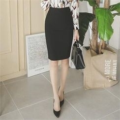 ode' - Slit-Back Pencil Skirt ode' - Slit-Back Pencil Skirt