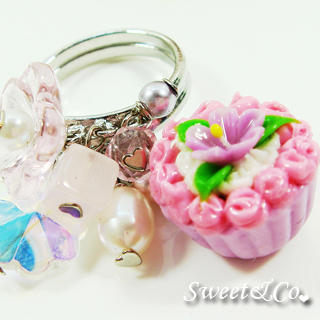 Sweet Floral Purple Cupcake Pearl Silver Ring