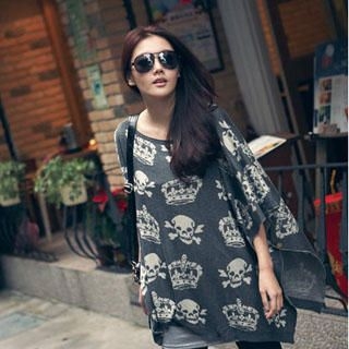 Crown & Skull Pattern Knit Top Crown & Skull Pattern Knit Top