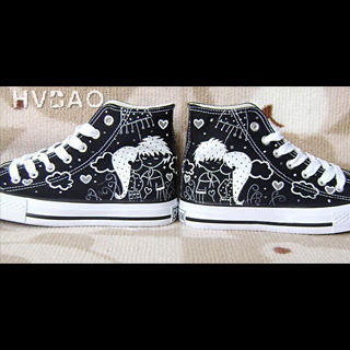 'Monochrome Love' High-Top Sneakers