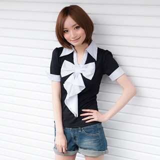 Keyhole Back Striped Bow Top