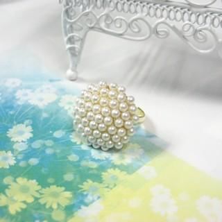 Faux-Pearl Ring Faux-Pearl Ring