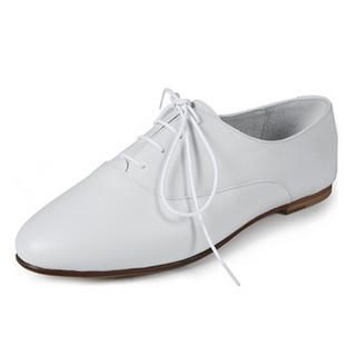 Lace-Up Oxford