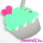 Sweet & Co. - Sweet&Co. XL Mirror Green Cupcake Silver Necklace