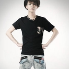 deepstyle - Floral Trim T-Shirt