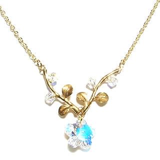 'Cleo' Necklace with Sparkling Swarovski Crystals 'Cleo' Necklace with Sparkling Swarovski Crystals