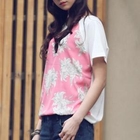 JUNY - Floral Print T-Shirt
