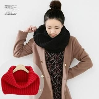 Wool Blend Circle Knit Scarf
