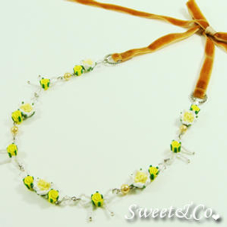 Sweet Mini Beaded Yellow Ribbon Velvet Necklace