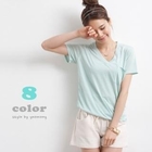 yeomong - V-Neck Pocket-Front T-Shirt