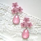 Fit-to-Kill - plum blossom & water drop earrings Fit-to-Kill - plum blossom & water drop earrings