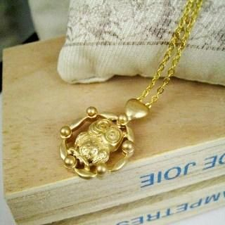 Gold Owel Necklace