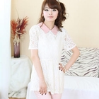 ZOO - Contrast-Collar Lace Top