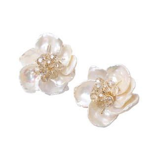 Baroque Pearl Petals Earrings