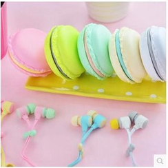 Class 302 - Set: Earphone + Macaron Holder Class 302 - Set: Earphone + Macaron Holder