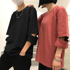 Real Boy - Boxy Slit-Sleeve T-Shirt Real Boy - Boxy Slit-Sleeve T-Shirt