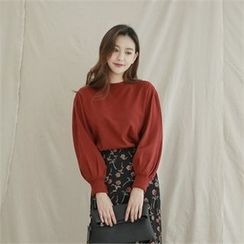 Styleberry - Balloon-Sleeve Knit Top Styleberry - Balloon-Sleeve Knit Top