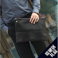 TESU - Faux Leather Clutch TESU - Faux Leather Clutch