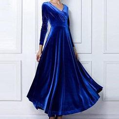 Dream a Dream - Long-Sleeve A-Line Velvet Evening Gown Dream a Dream - Long-Sleeve A-Line Velvet Evening Gown