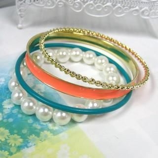Bangles Set 
