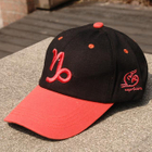 Momiton - Embroidered Baseball Cap