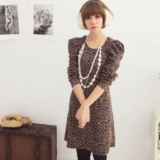 Leopard-Print Dress with Necklace