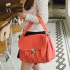 Ni-kiyo - Push-Lock Shirred Shoulder Bag