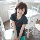 LULUS - Round Neck Appliqué T-Shirt