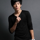 MR.PARK - V-Neck Knit Top