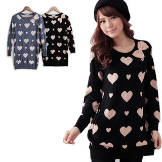 Bow-Accent 'Heart' Print Knit Top Bow-Accent 'Heart' Print Knit Top