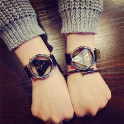Moska - Faux Leather Strap Watch Moska - Faux Leather Strap Watch