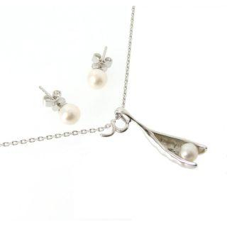Pea in the Pod Earrings and Necklace Set (White Pearl)