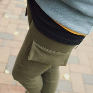 Cargo-Pocket Skinny Pants Cargo-Pocket Skinny Pants