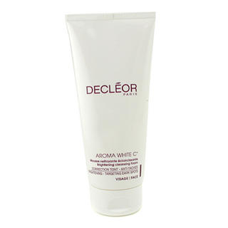 Aroma White C+ Brightening Cleansing Foam