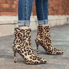 Niuna - Faux-Suede Leopard Printed Ankle Boots Niuna - Faux-Suede Leopard Printed Ankle Boots