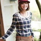 CatWorld - Lace Peter-Pan Collar Plaid Top