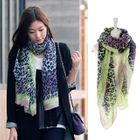 iEva - Leopard Patterned Scarf