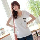 CLICK - V-Neck Print T-Shirt