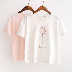 Angel Love - Print Short-Sleeve T-shirt Angel Love - Print Short-Sleeve T-shirt